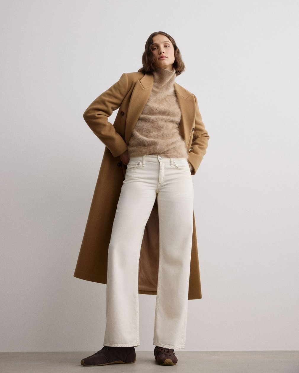 Saige Relaxed Straight Jeans - Ecru - Image 6