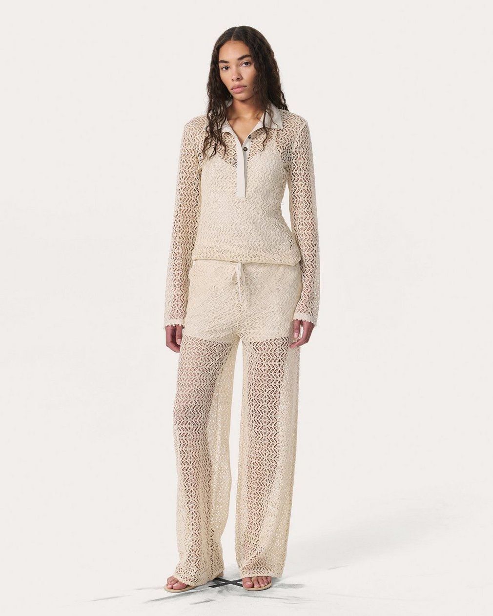 Liv Mesh Polo Shirt - Turtledove - Image 7