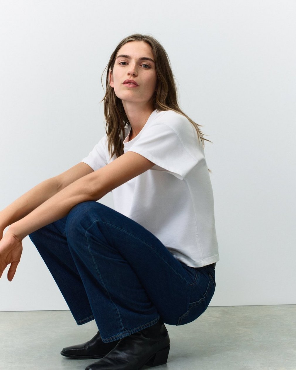 Kelly Boxy Cotton Tee - White - Image 6