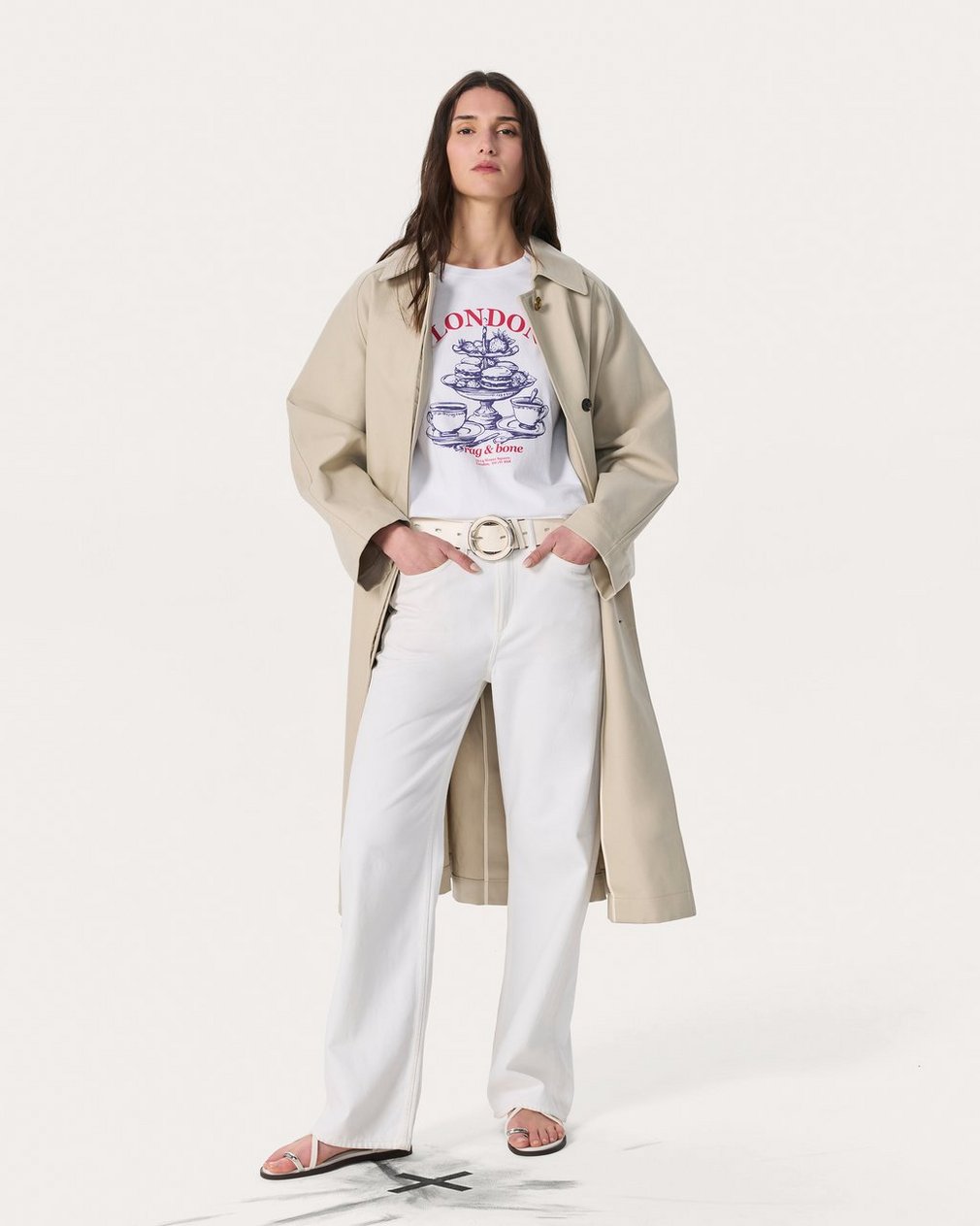 London Graphic Tee - White - Image 7