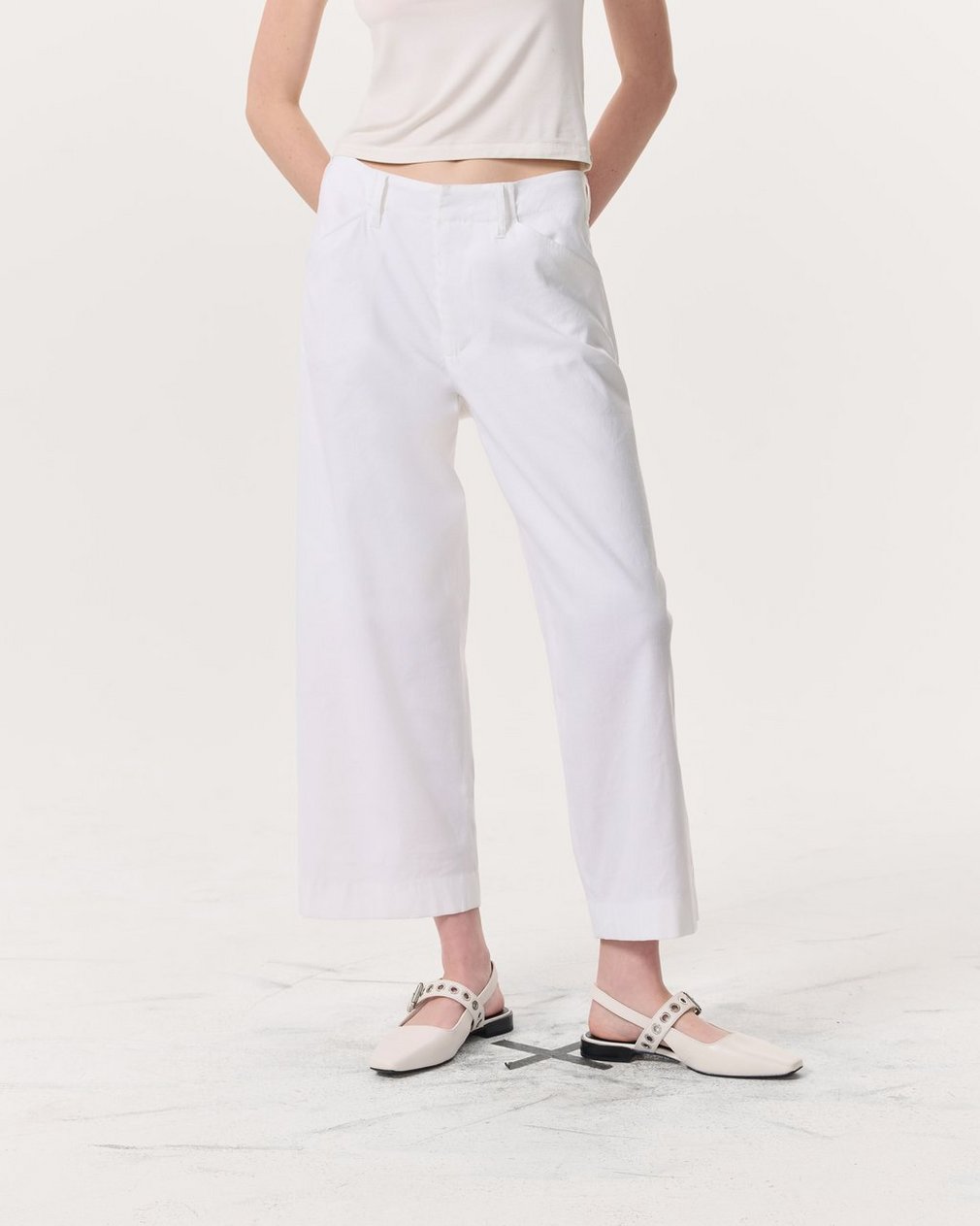 Banks Ankle-Length Linen-Blend Pants - White - Image 3