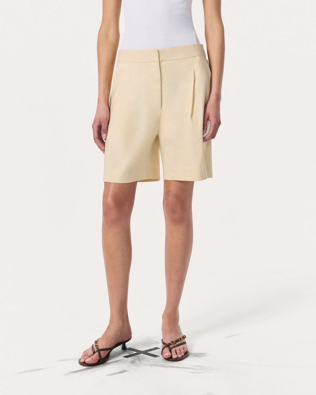 Leona Linen-Blend Shorts - Light Tan - Image 3