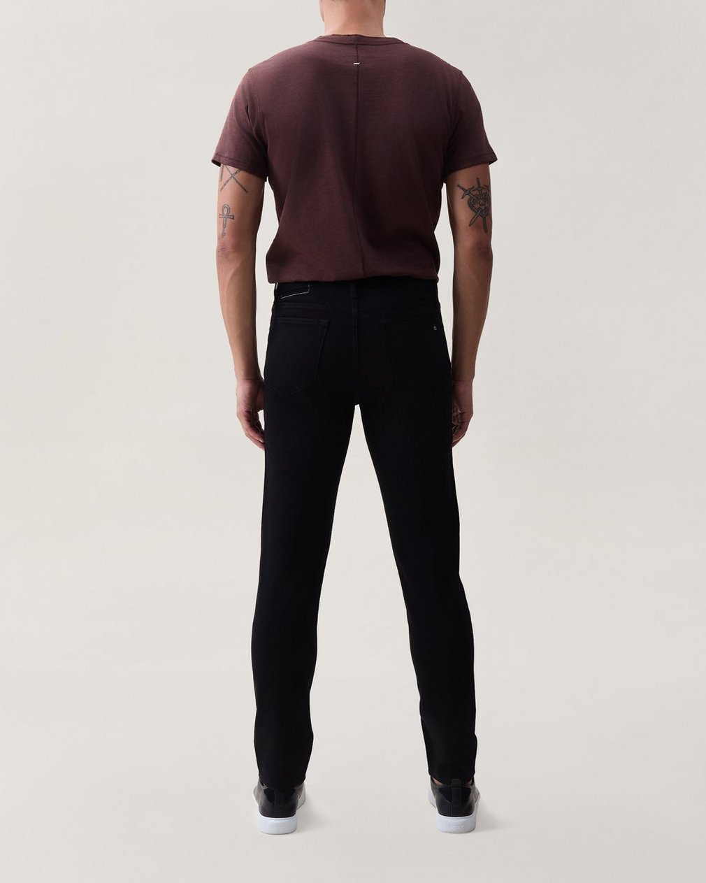 rb Fit 2 Slim Jeans - Black - Image 2