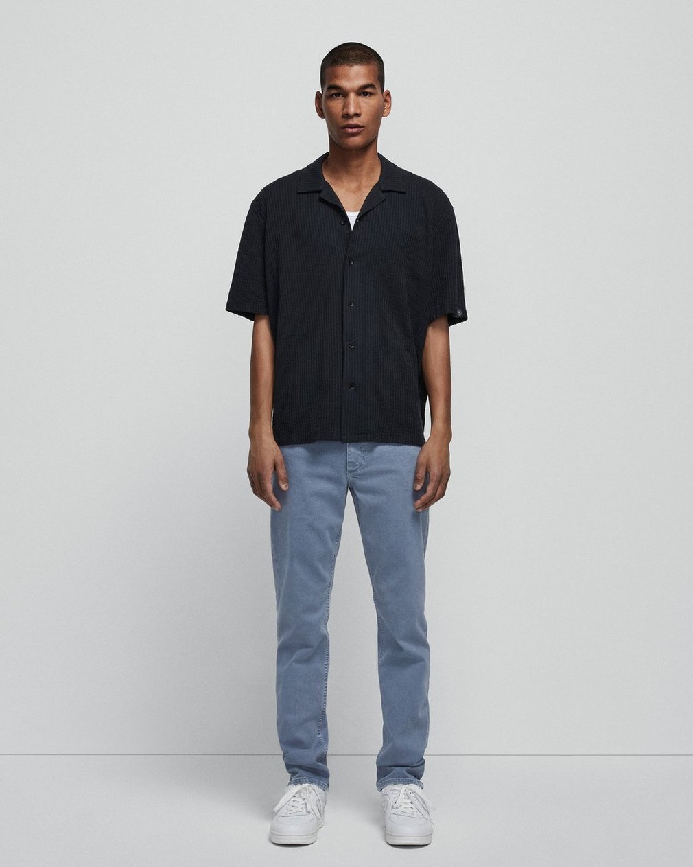 Fit 2 - French Blue: Slim Fit Medium Indigo Aero Stretch Jean - Image 3