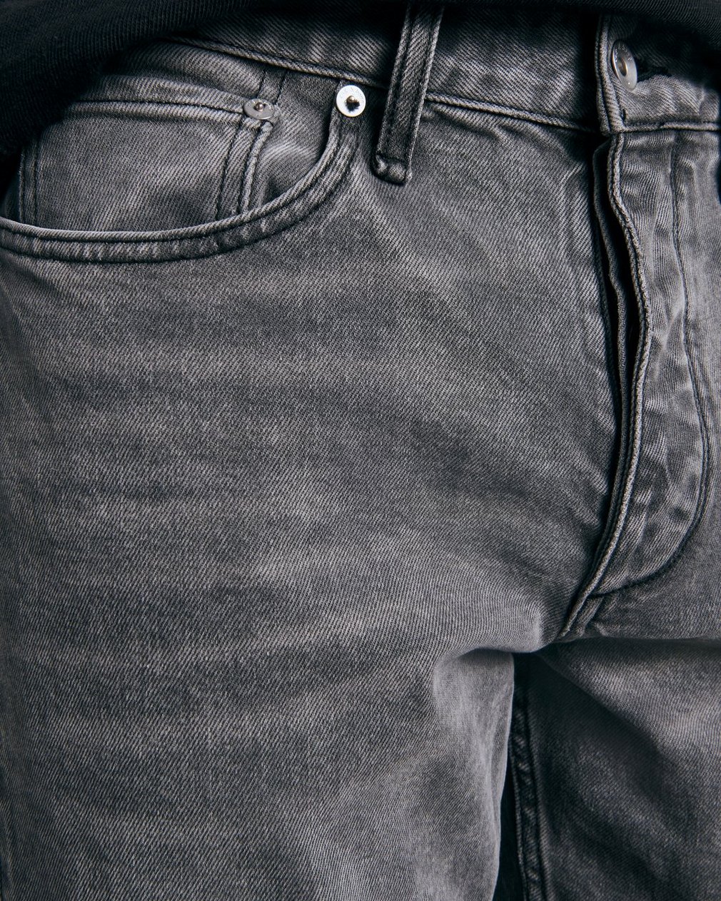 Fit 2 Jeans for Men in Greyson - Image 3