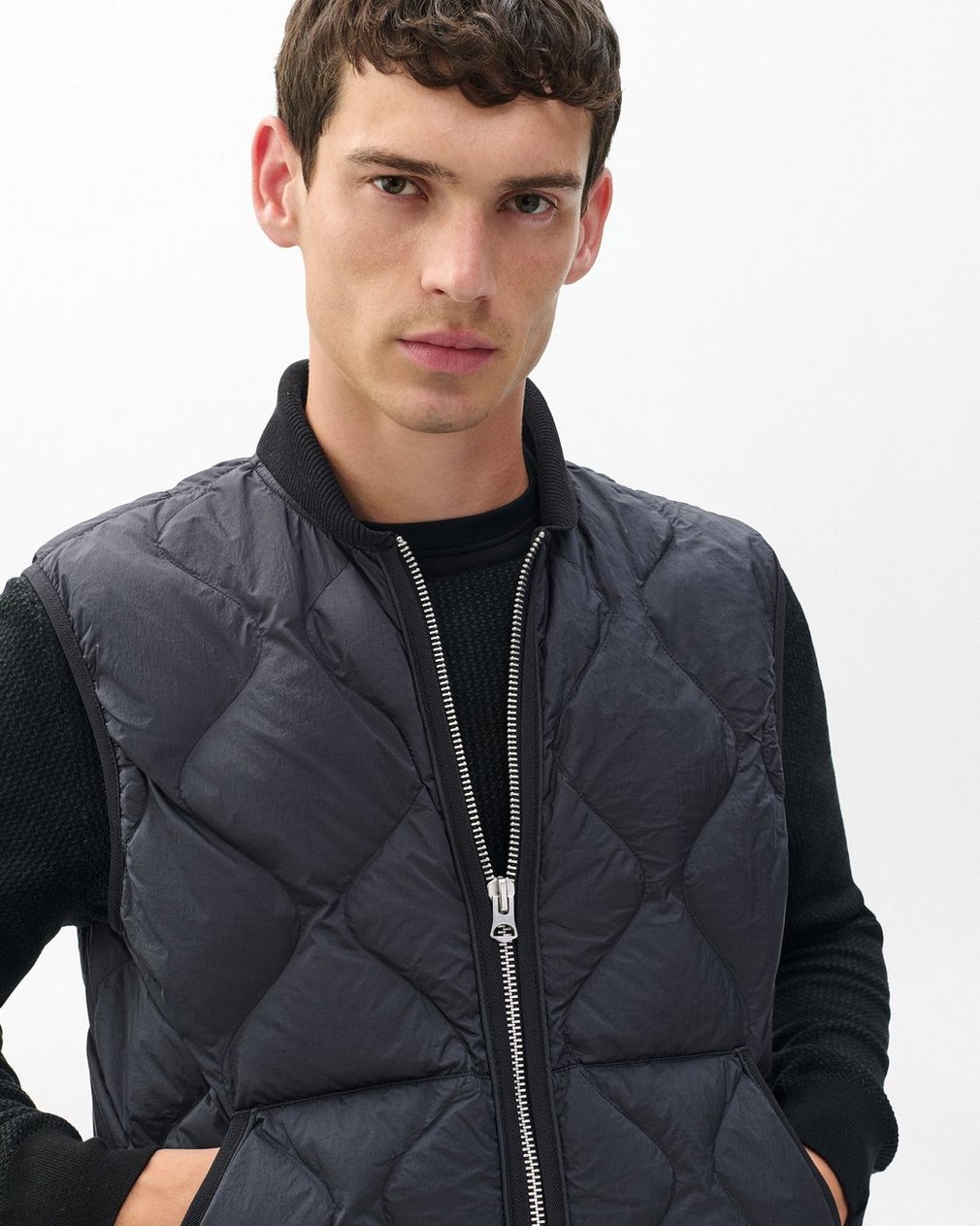 Dane Quilted Vest - Black - Image 3