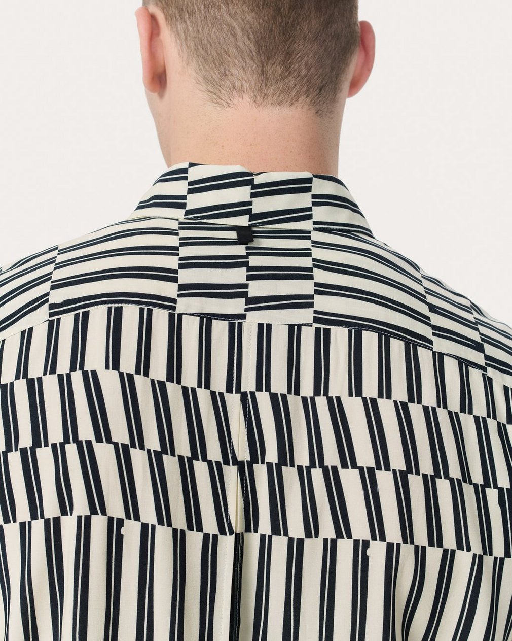 Dalton Printed Shirt - Blue & White Joff Print - Image 5