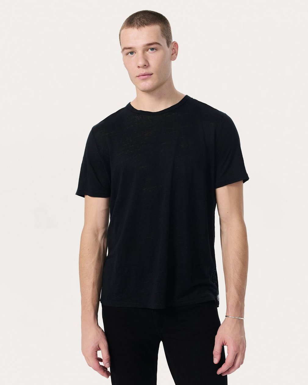 Classic Linen Tee - Black - Image 2