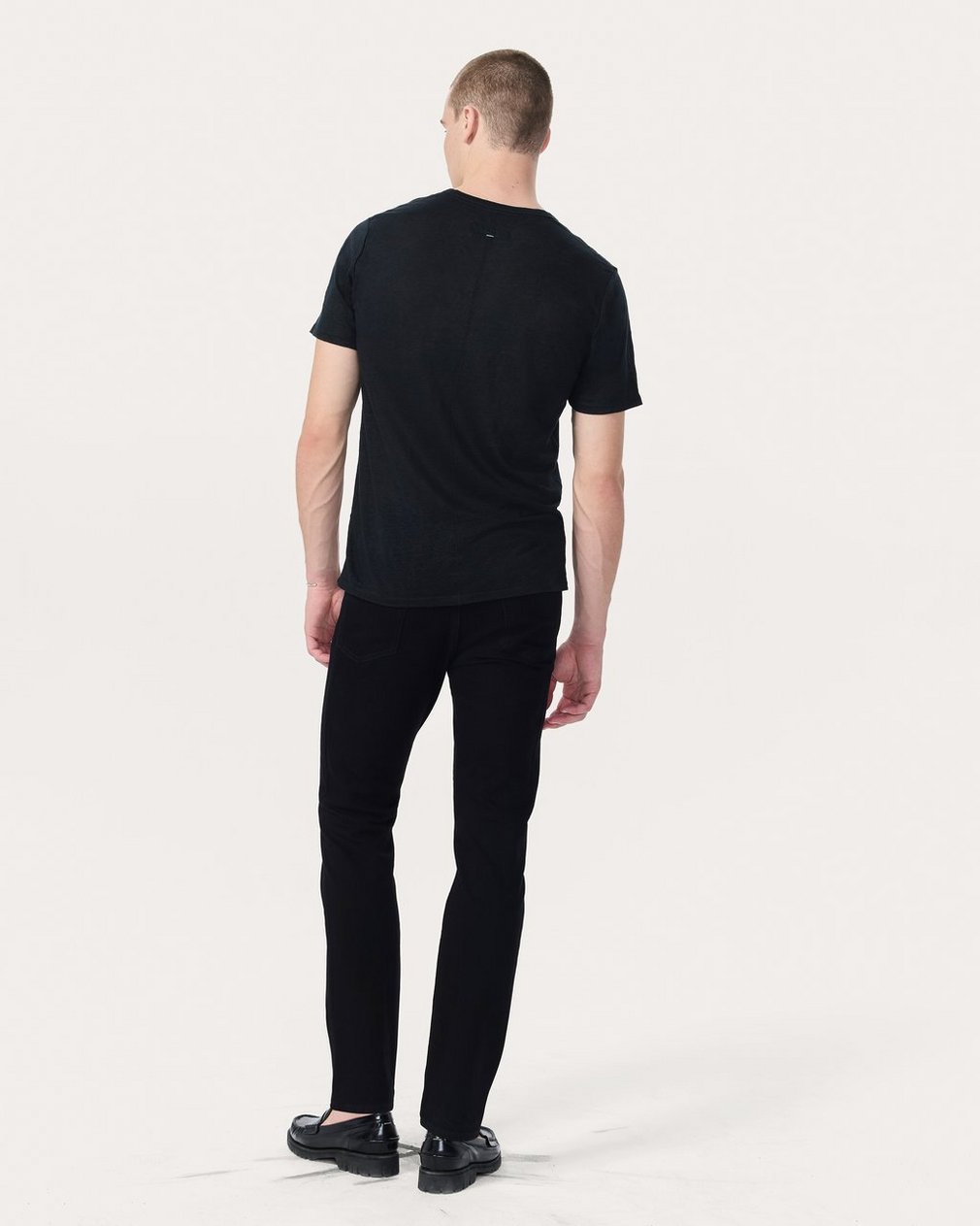 Classic Linen Tee - Black - Image 6