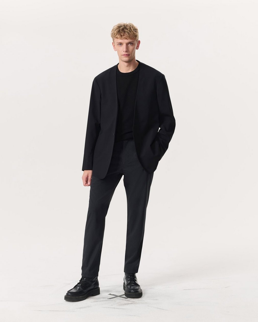 Collarless Wool-Blend Ripstop Blazer - Black - Image 4