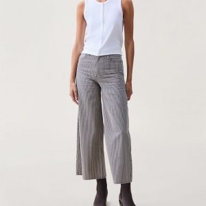 Essie Ribbed Tank Top White