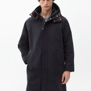 Garret Coat Black